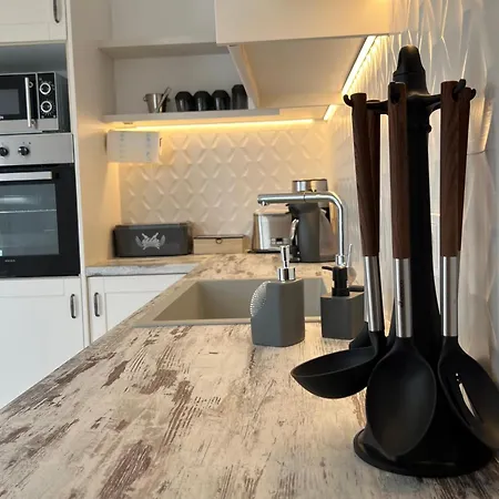 Apartment Theros -